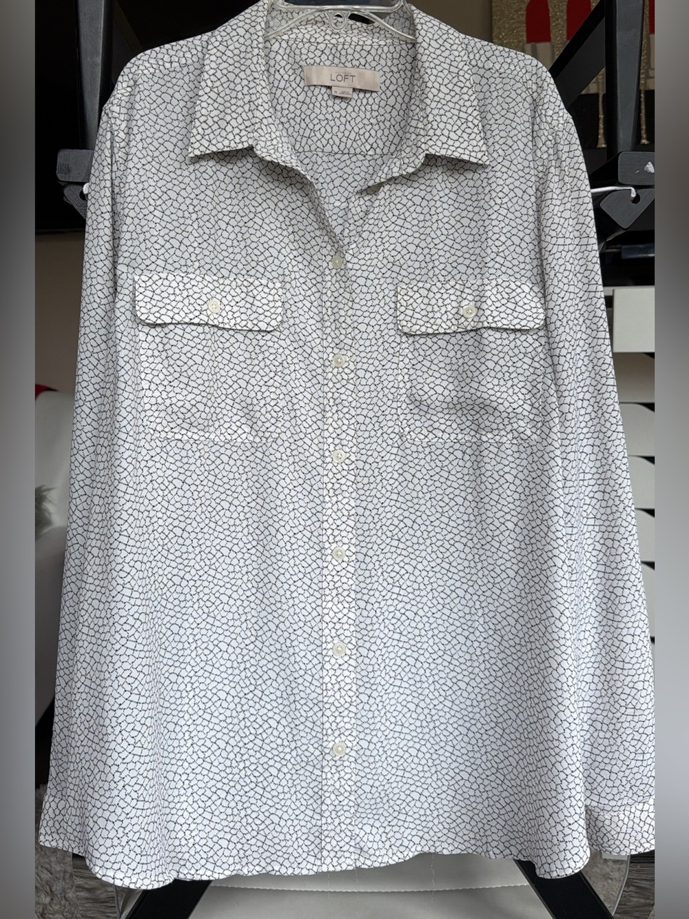 Ann Taylor loft button down blouse